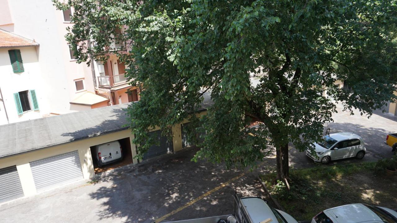 Arno River View Apartment Terraces, Free Parking フィレンツェ エクステリア 写真