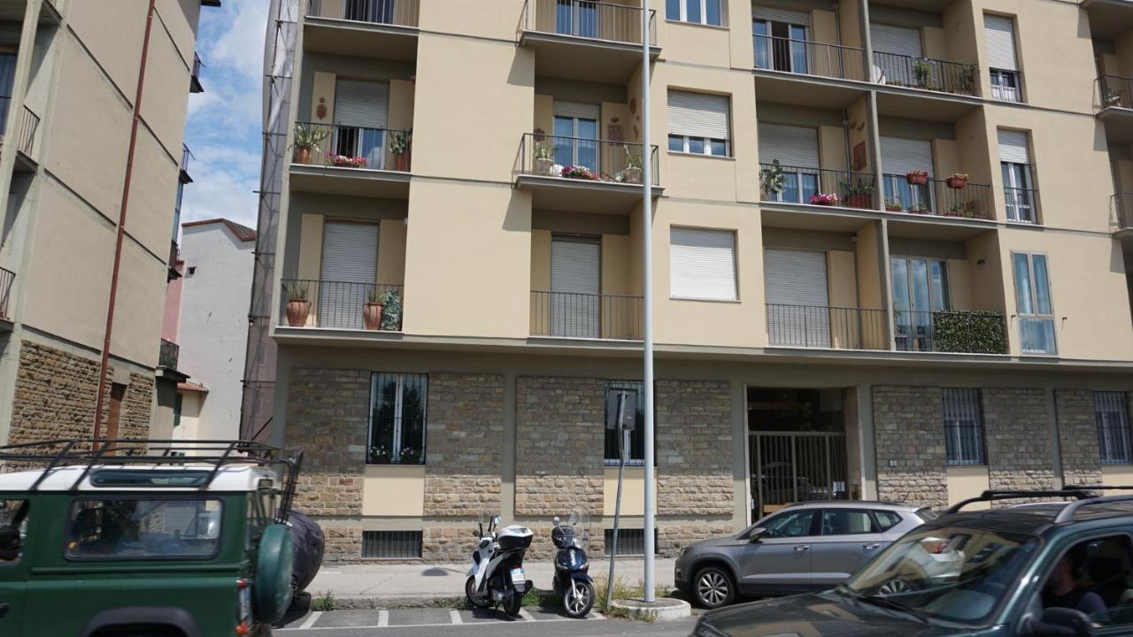 Arno River View Apartment Terraces, Free Parking フィレンツェ エクステリア 写真