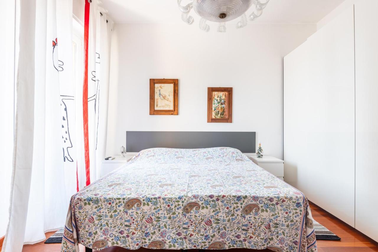 Arno River View Apartment Terraces, Free Parking フィレンツェ エクステリア 写真