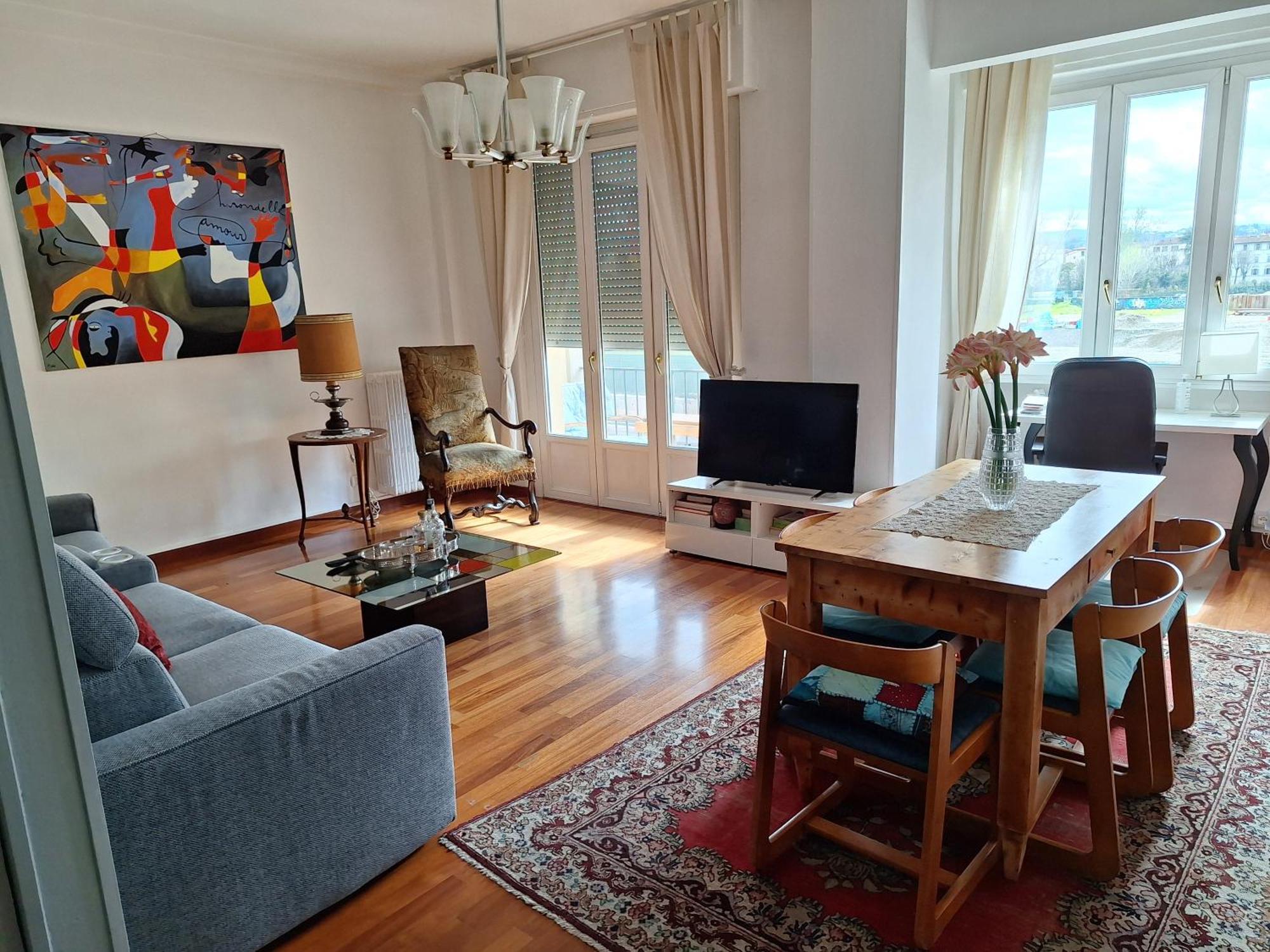 Arno River View Apartment Terraces, Free Parking フィレンツェ エクステリア 写真